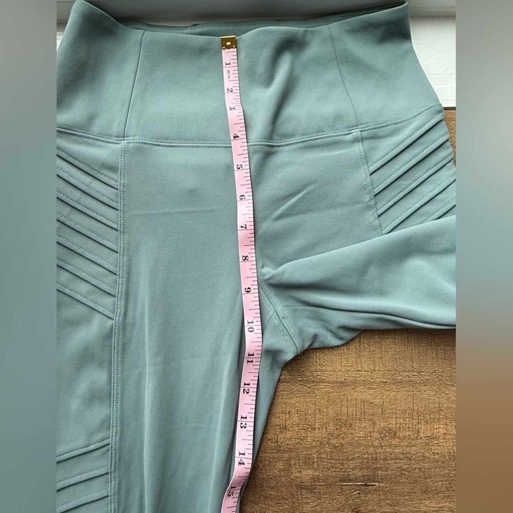 Athleta Delancey Moto Tight Size XS Grey - Picture 6 of 8
